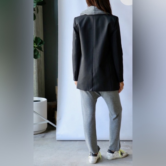 Nili Lotan Diane Pinstripe Blazer Size 0 - Picture 13 of 14